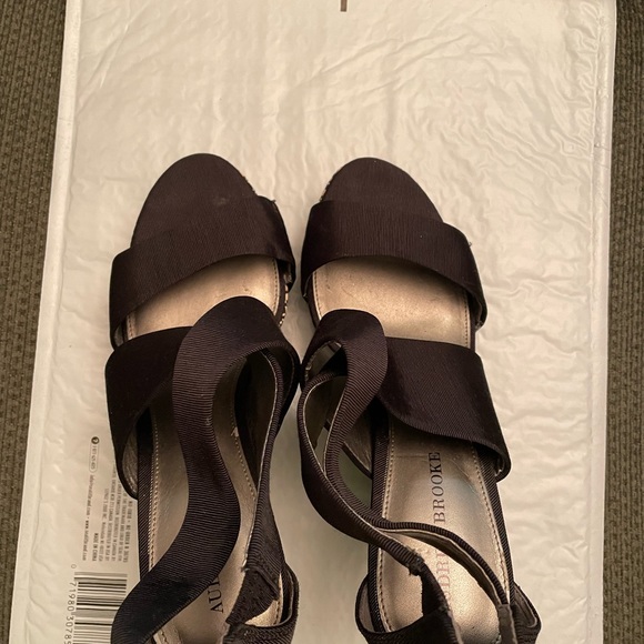 Audrey Brooke Wedge Sandals - Picture 6 of 8